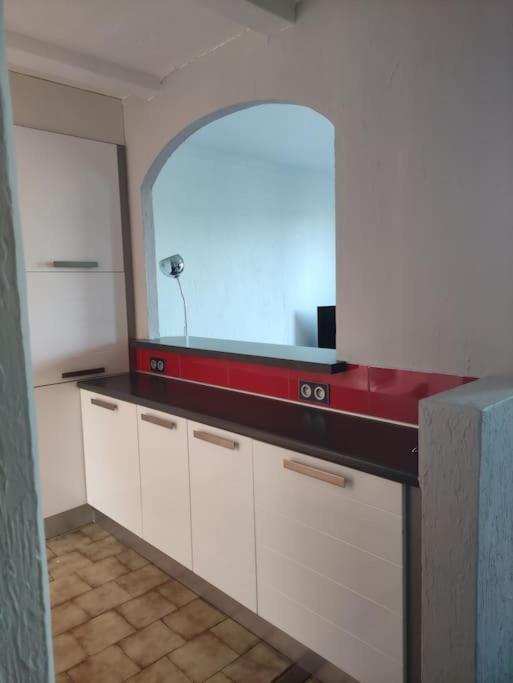 Holiday home Maison Au Calme Vue Montagnes Vence