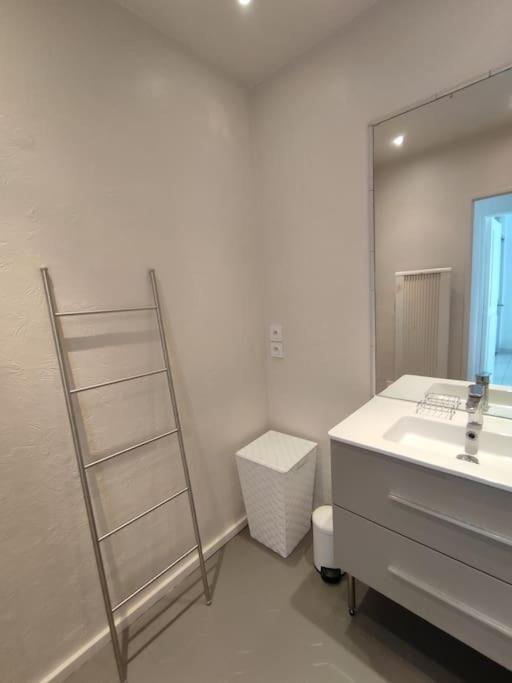 Maison Au Calme Vue Montagnes *